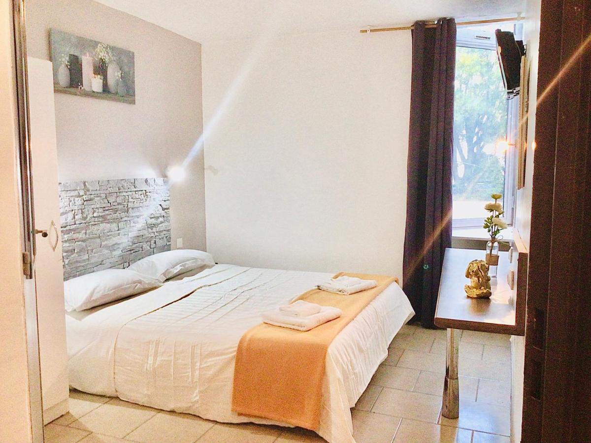 Confortel Avignon Tgv Otel Dış mekan fotoğraf